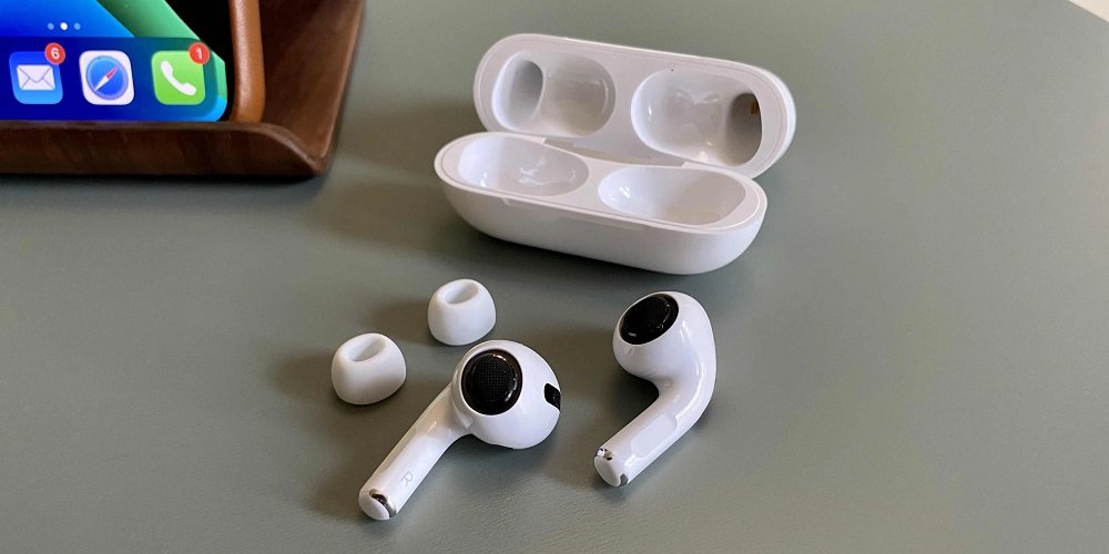 clean airpods